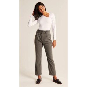 Abercrombie & Fitch Asymmetrical Long Sleeve Bodysuit White Minimalist Basic L